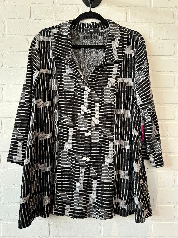 Jacket Shirt By yushi In Black & Grey, Size: Xl