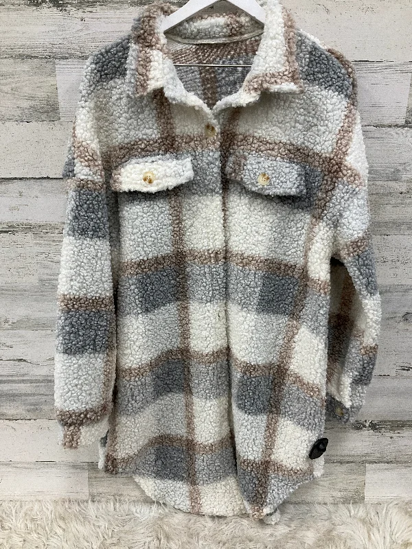 Jacket Faux Fur & Sherpa By Clothes Mentor In Cream & Grey, Size: Xl