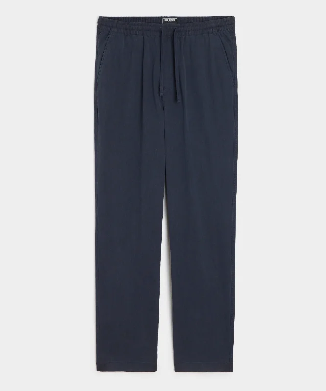 Cotton Weekend Pant in Navy